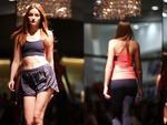 Com um total de 120 looks, entre peas femininas e masculinas, as grifes Track &amp; Field, Mix Brand, Gregory e Naguchi desfilaram cores, estampas e combinaes das estaes mais quentes do ano