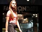 Com um total de 120 looks, entre peas femininas e masculinas, as grifes Track &amp; Field, Mix Brand, Gregory e Naguchi desfilaram cores, estampas e combinaes das estaes mais quentes do ano
