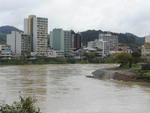 Sbado, dia 21 - Rio Itaja-Au, em Blumenau