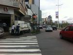 Lojistas se previniram para evitar perdas com a possibildiade de chuva intensa e cheia do Itaja-Au