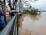 Blumenau - Voc pode mandar imagens pelo email participe@santa.com.br