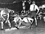 Grupo folclrico alemo na Oktoberfest de 1986