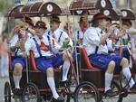 O terceiro desfile da 30 Oktoberfest reuniu cerca de 11 mil pessoas na Rua XV de Novembro, no Centro de Blumenau. Ao todo, 95 alegorias participaram do desfile que durou aproximadamente duas horas