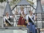 O terceiro desfile da 30 Oktoberfest reuniu cerca de 11 mil pessoas na Rua XV de Novembro, no Centro de Blumenau. Ao todo, 95 alegorias participaram do desfile que durou aproximadamente duas horas