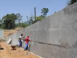Por causa da chuva, a terraplanagem  o servio mais prejudicado na construo do complexo do Badenfurt, que ligar a BR-470 e a Rua Bahia