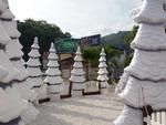 A Vila de Natal, montada no Parque Vila Germnica, em Blumenau, funcionar at dia 6 de janeiro de 2014. O horrio de visitao  de segunda a sexta-feira, das 17h s 23h, e sbados e domingos, das 11h s 23h. A entrada  gratuita
