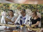  O estilista Ronaldo Fraga conta que inspirao  ter olhos para ver. Em passagem por Pomerode na semana passada, ele ministrou aulas de desenho no Orbitato Institudo de Estudos em Arquitetura, Moda e Design