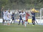 Com gols no segundo tempo, Metropolitano vence o Penapolense por 2 a 0 Partida, que marcou a estreia do tcnico Pingo, colocou o Verdo na vice-liderana do Grupo 8