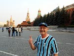 Luiz Temp na Praa Vermelha em Moscou. Para fazer tremer as muralhas vermelhas do kremlin