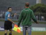 So 180 minutos. Metropolitano e Tombense (MG) tm mais 90 minutos para decidir quem seguir vivo na Srie D do Brasileiro e, consequentemente, e na briga pelo acesso  Srie C nacional. Torcedores, dirigentes, jogadores e membros da comisso tcnica do Verdo deixaram o Sesi com o mesmo sentimento: o time no fez um bom jogo.