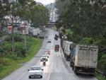 Motoristas aderem ao movimento nacional e impedem a passagem de caminhes em Pouso Redondo