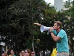 Manifestao nas ruas de Blumenau terminou s 18h30min de forma pacfica