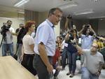Presidente da Cmara de Vereadores de Brusque assume prefeitura da cidade Roberto Pedro Prudncio Neto deve ficar  frente da cidade por 30 dias