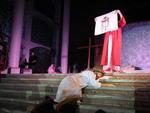 Catedral So Paulo Apstolo, Encenao da Paixo e Morte de Jesus Cristo - Procisso do Senhor Morto com sada da Catedral