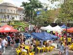 Os grupos da 24 edio do Stammtisch confraternizaram durante todo o dia na Rua XV de Novembro