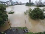 Cheia do rio Itaja-a em Blumenau