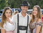 Junior Justino com as filhas Ana Carolina e Ana Luiza