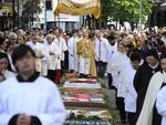 Procisso de Corpus Christi envolve comunidade no Centro de Blumenau