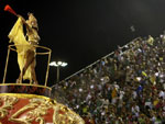 A galera levantou no desfile da Leo