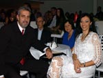 Juarez Gutierrez, presidente da AECPARS e Ana Marilda, destaque da Imprio da Zona Norte