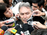 Coordenador da Superintendncia da Polcia Tcnico-Cientfica, Celso Perioli, fala  imprensa sobre a identificao de corpos no IML, em So Paulo 
