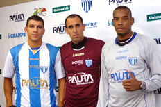 Fl&aacute;vio Neves &nbsp;/&nbsp;