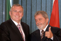 Ant&ocirc;nio Cruz, ABr &nbsp;/&nbsp;