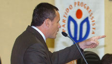 Valdir Friolin &nbsp;/&nbsp;