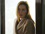 Dana Scully, musa nerd, aposta na chapinha para encarar o frio da nova aventura de X-Files