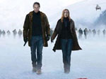 Cartaz promocional do filme. Aquele X  sangue na neve? Medo!