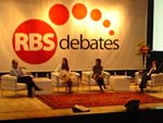Edio 2005: Aproximadamente 800 estudantes e professores compareceram ao evento