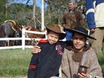 Eu e meu filho Deividi no rodeio de Gravata 2007...Luciano e Deividi