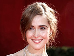 Rose Byrne chega ao tapete vermelho 