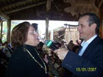 Crespo entrevista uma carioca no programa Buenas Tarde Tch