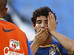 Alexandre Pato tambm est a disposio do tcnico Dunga para substituir Adriano
