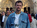Joao Breno Arnt na Catedral Notre Dame, em Paris