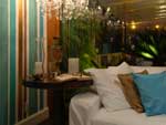 Family Lounge, de Chris Padilha e Maira Maciel