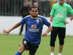 A seleo realizou nesta tera-feira (18) o nico treino antes do amistoso contra Portugal