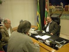 Luiz Henrique pediu ajuda ao Ex�rcito&nbsp;-&nbsp;Elisa Klabunde
