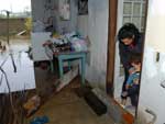 No Campeche, bairro de Florianpolis, Maria Aparecida teve sua casa alagada