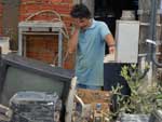 Em Itaja�, os moradores retornam �s suas casas