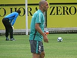 O meia uruguaio Orteman no treino desta tarde de tera-feira