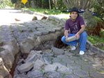 Rachadura em morro do Pntano do Sul em Florianpolis