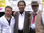 Meu cunhado Kazuo, o prefeito da cidade de Oguchi-cho, no Japo, e Elton Rafael Antunes