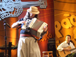 A performance de Renato Borghetti, como sempre, arrancou aplausos empolgados do pblico