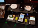 Powermat apresenta carregador de gadgets sem fio