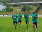 Na sexta-feira chuvosa, o Grmio realizou um treino fsico em Bento Gonalves. No primeiro dia da pr-temporada a chuva foi constante no coletivo