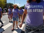 O protesto comeou s 15h, na Praa Tancredo Neves, em frente a Assembleia Legislativa