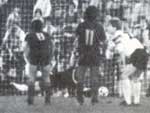 Taffarel defendendo pnalti pela Seleo Brasileira de Futebol contra a Seleo da Alemanha nos Jogos Olmpicos de Seul, em 1988 