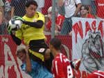 Goleiro Lauro salva uma para o Inter